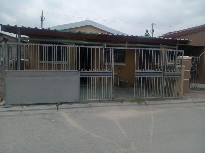 House for Sale in Nonqubela, Khayelitsha