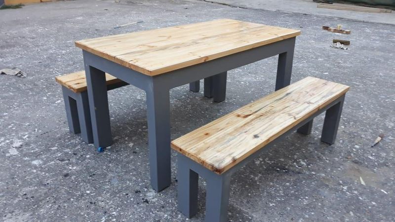 Neat and Nice Office Tables