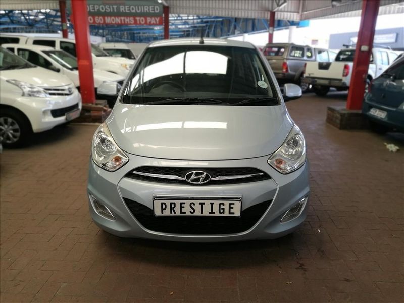 BLUE Hyundai i10 1.2 GLS with 87441km available now!