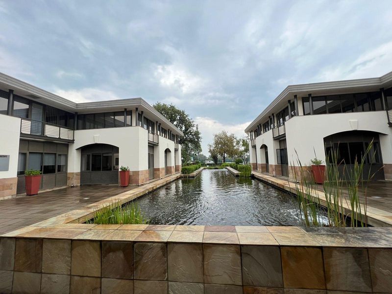 Office space to let in Boundary Place, Illovo