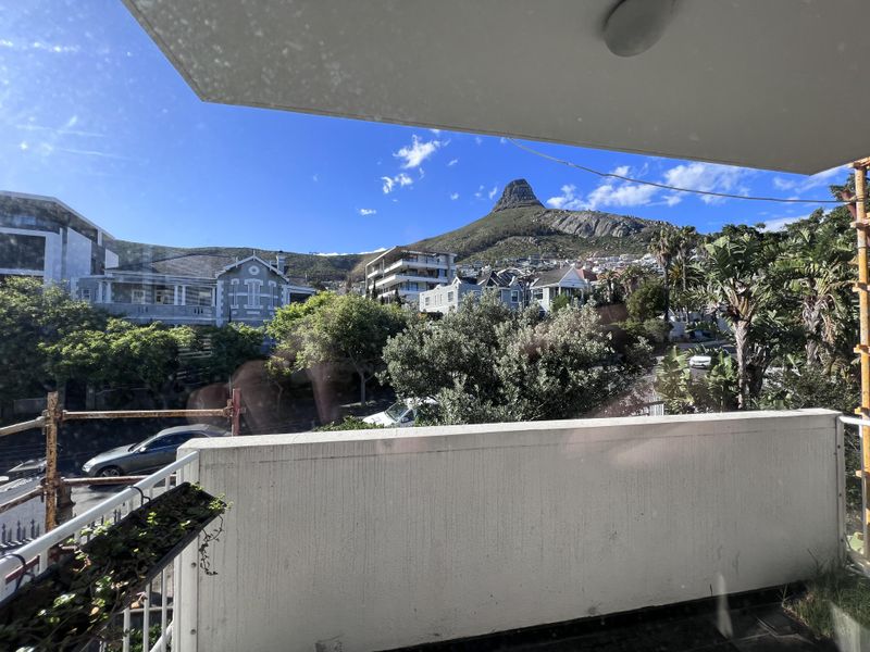 CHARMING THREE BEDROOM APARTMENT AVAILABLE IN FRESNAYE