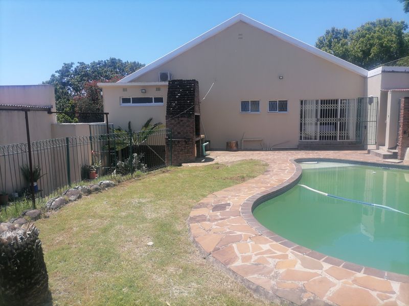 4 Bedroom House For Sale in Fort Hill