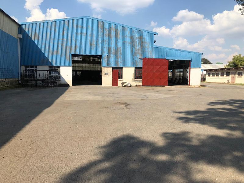 Stand alone, heavy industrial facility for sale / to let in Tunney