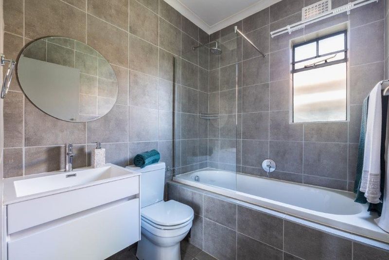 Apartment in Mayville For Sale