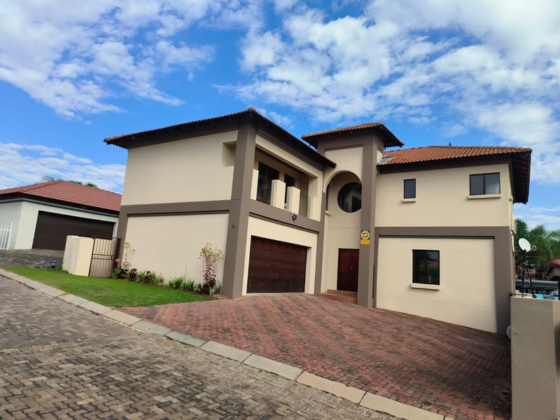 Beautiful double story house for sale in a secured complex.