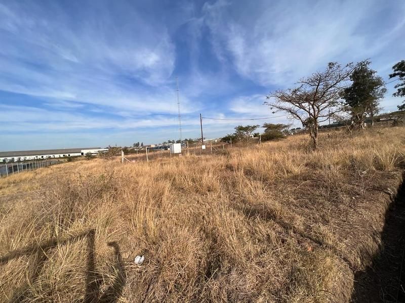 14265 SQM VACANT LAND FOR SALE IN MKONDENI.