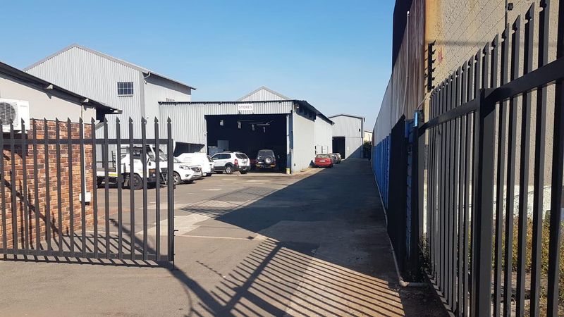 Industrial facility available for rental in Anderbolt