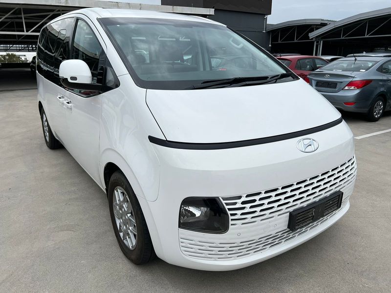 2021 Hyundai Staria MY21.11 2.2D Executive 9 Seater AT