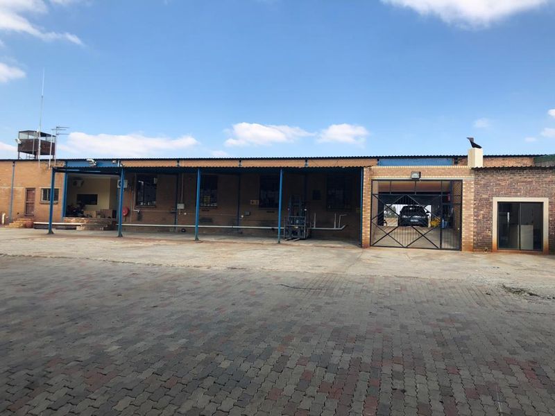 Heavy industrial facility for sale in Benoni