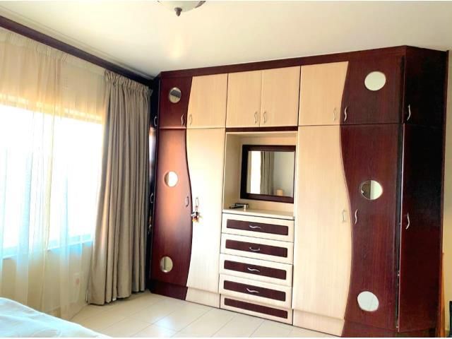 3 Bedroom Apartment For Sale in Amanzimtoti