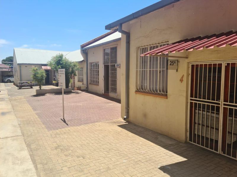 Pristine commercial office space available for rental in Benoni