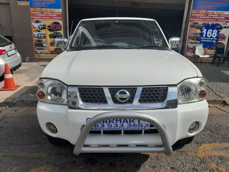 2013 Nissan NP300 Hardbody 2.4 Hi-Rider D/Cab