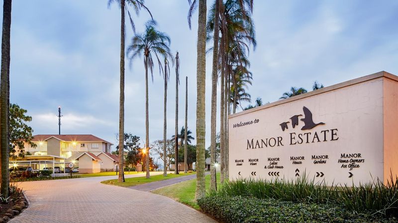 Modern Apartment in Manor Estate For Sale