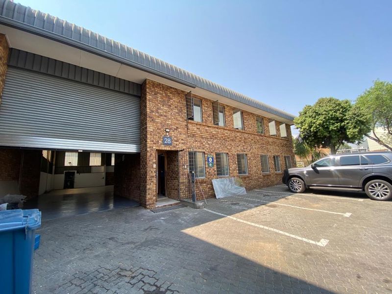 Industrial facility for rent in Halfway House, Midrand