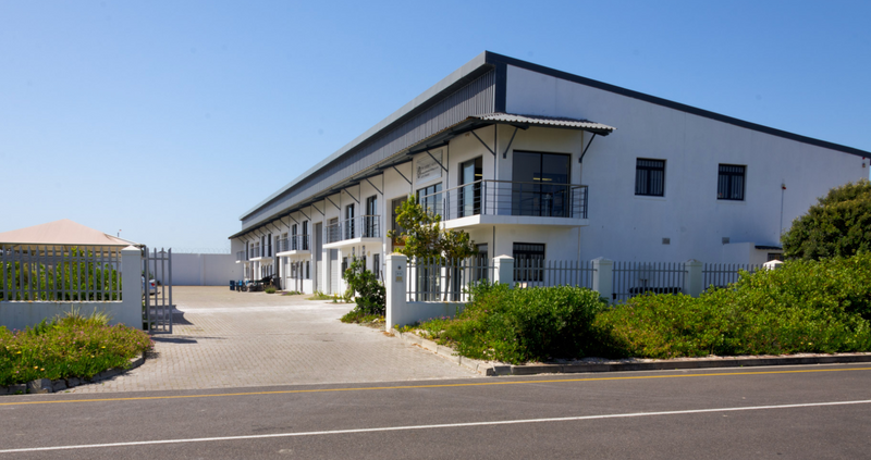 Prime Industrial / Warehouse to let in Muizenberg