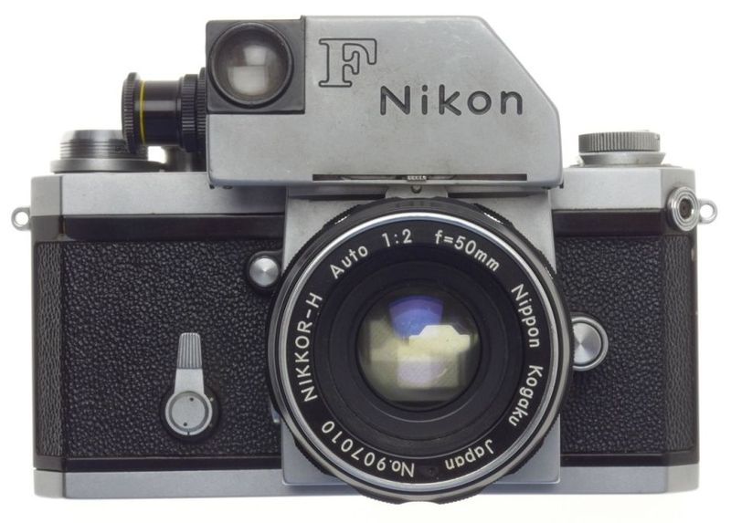 Black paint nikon f 35mm film slr camera photomic meter nikkor-h 1:2 f&#61;50mm kogaku lens