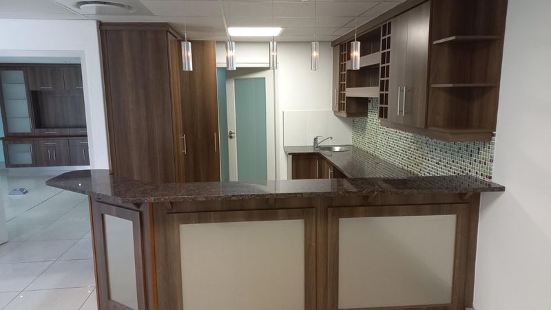 AAA Grade office to rent in Brackengate business park