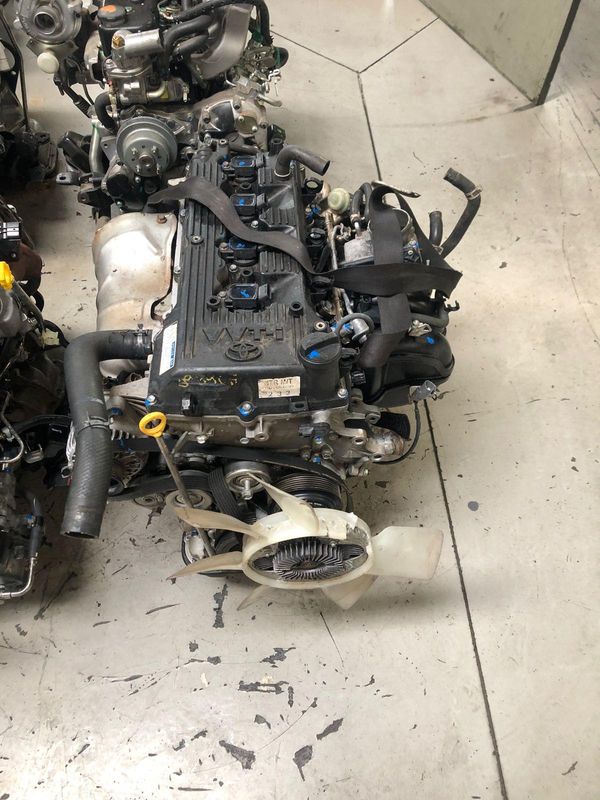 TOYOTA HILUX 2.0 VVTI 1TR ENGINE FOR SALE