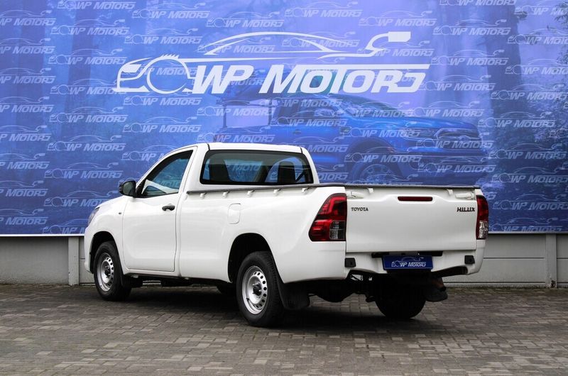 2018 TOYOTA HILUX 2.4 GD-6 RB SR P/U S/C