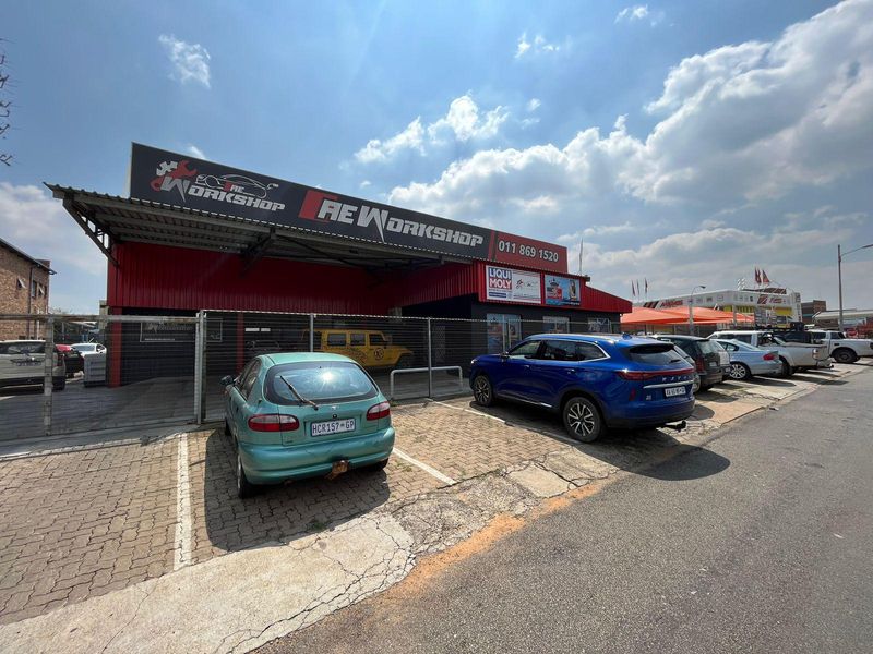 Car Dealership with Workshop Space | New Redruth | Alberton | For Sale