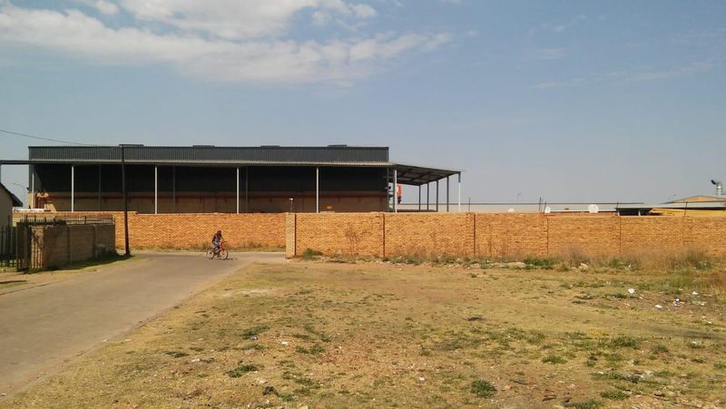 Stands for sale in Fairview Estate, Randfontein.