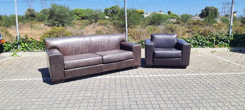 Coricraft Leather Couch 3 Seater Brilliant Condition | Contact 0818407199