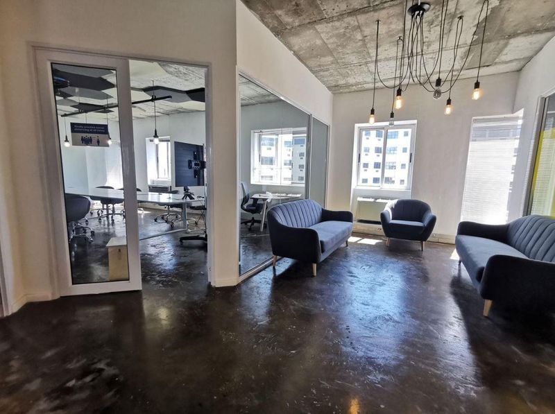 Modern 508m2 office to rent in Tyger Valley