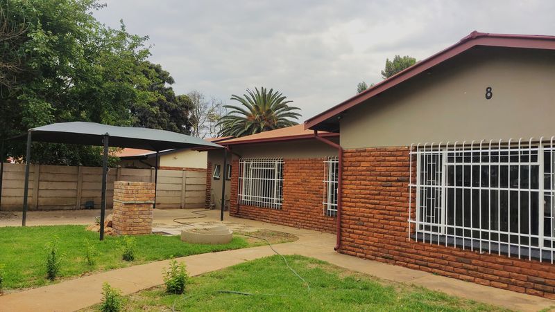Newly Renovated Property with Multiple Rental Units For Sale in Rayton, Pretoria Far East.