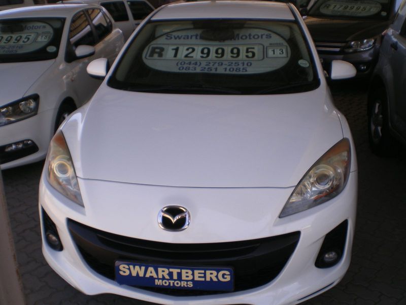White Mazda Mazda3 1.6 Dynamic with 131000km available now!