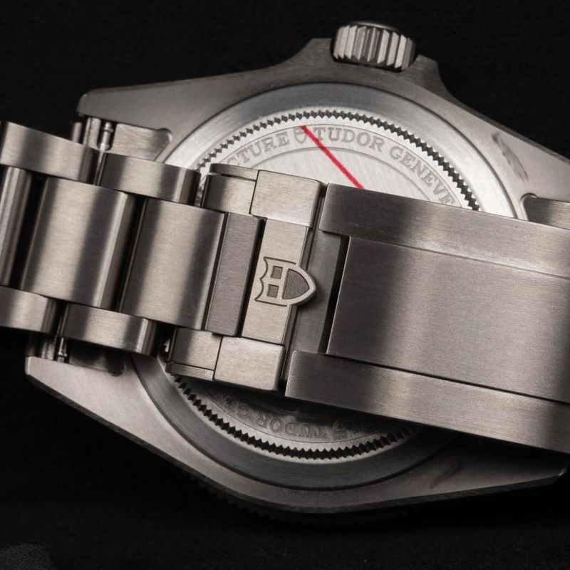 TOPWATCH - Tudor Pelagos