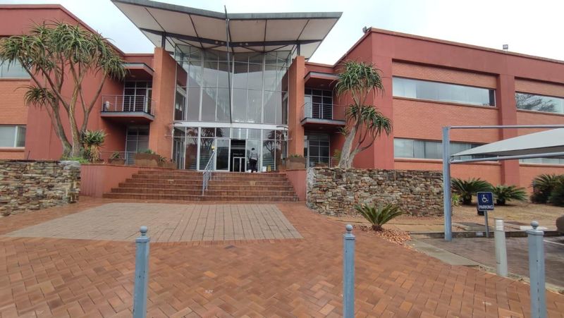 15E Riley Road | Premium Office Space to Let in Bedfordview