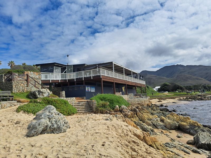 Most popular Sea front Restaurant Kleinmond, Whale Coast