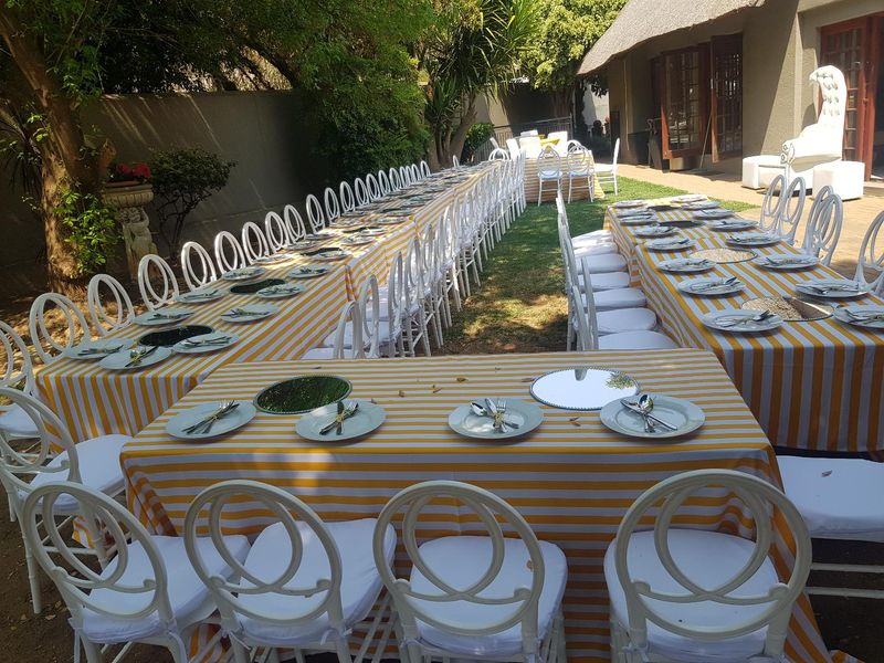 Hire a 20 seater lounge setup for your next event. Wedding, birthday, baby shower