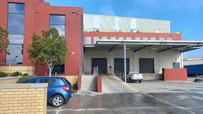 1 312m2 Warehouse with 12m height to rent in Brackenfell