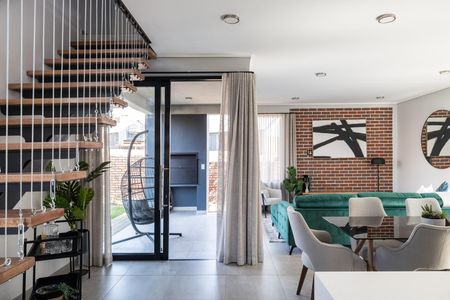 House in Roodepoort For Sale