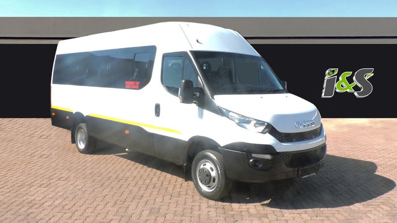 IVECO DAILY 50C15 22-SEATER