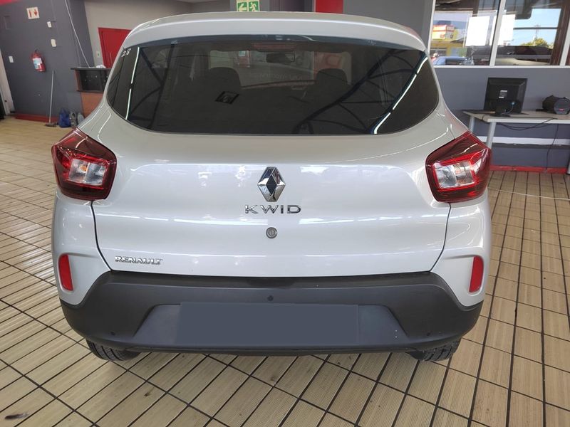 2020 Renault Kwid 1.0 Dynamique with ONLY 31343kms at PRESTIGE AUTOS 021 592 7844