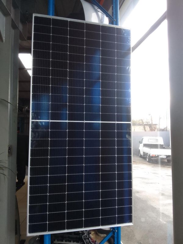 AKCOMBE 555KW SOLAR PANELS FOR SALE