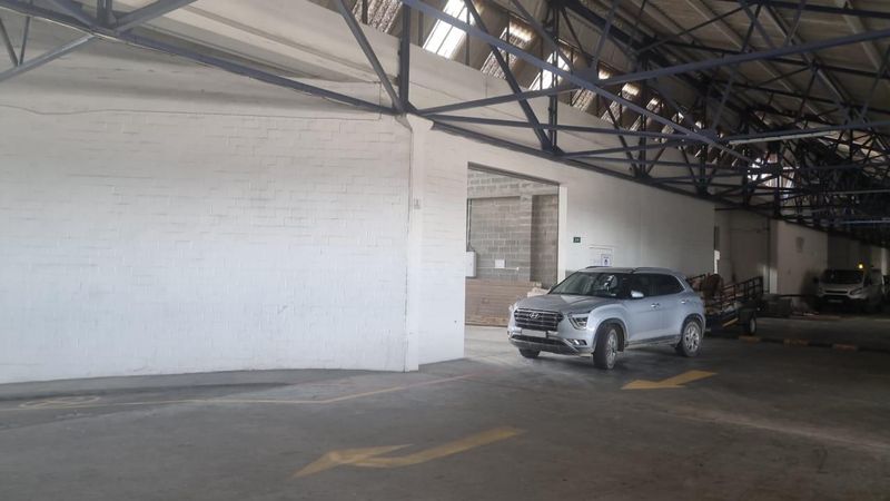 Paarden Eiland | Warehouse To Rent on the corner of Carlisle and Neptune Street