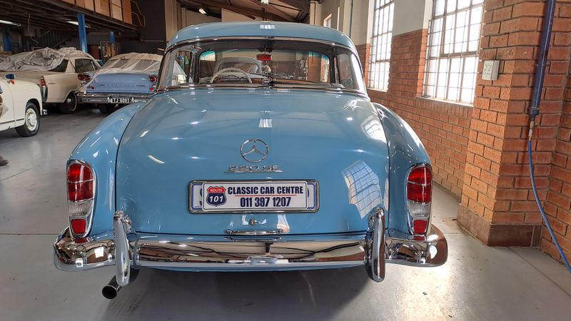 1958 Mercedes-Benz 220SE Coupe LHD