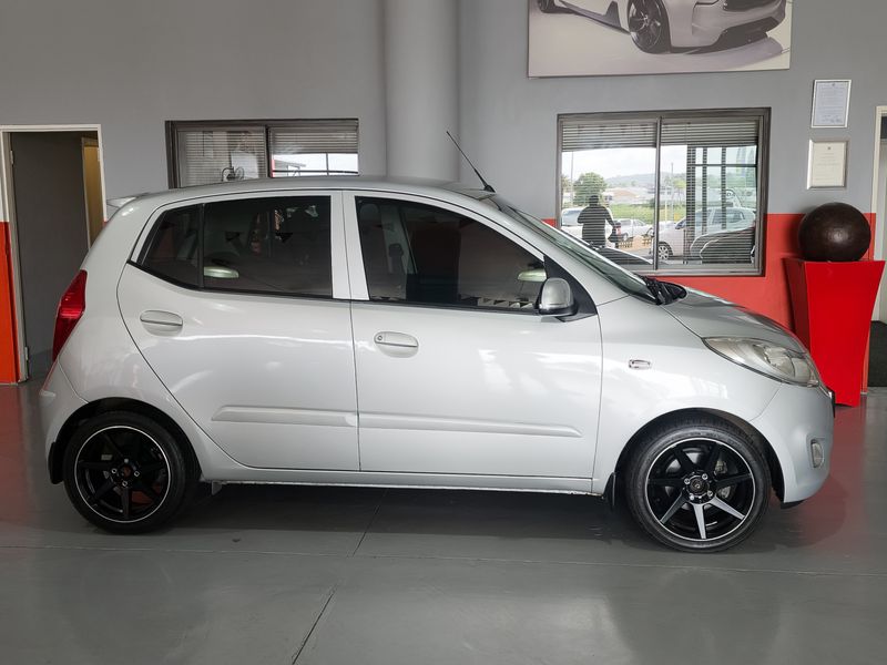 2016 Hyundai i10 1.1 GLS for sale!