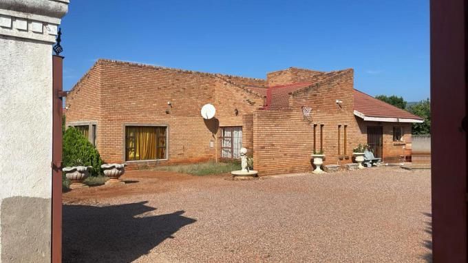 3 Bedroom with 1 Bathroom House For Sale Limpopo