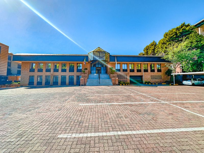Stand Alone Office Space For Sale in Randburg