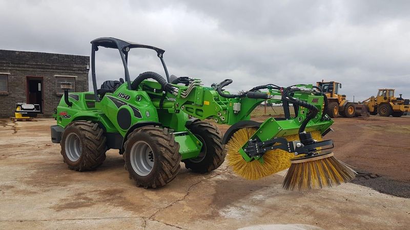 Avant 850 Articulated Trenching Tractor Loader powered by Kubota V2403 36 kW 49 hp diesel engine