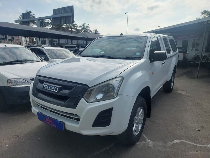 2017 Isuzu KB 250 D-TEQ Fleetside WITH MAGS ONE OWNER PLUS FREE CANOPY