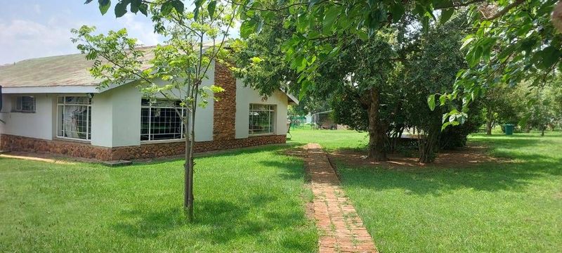 OPPORTUNITY NOT TO BE MISSED!  258 HECTARES FARM IN BRONKHORSTSPRUIT