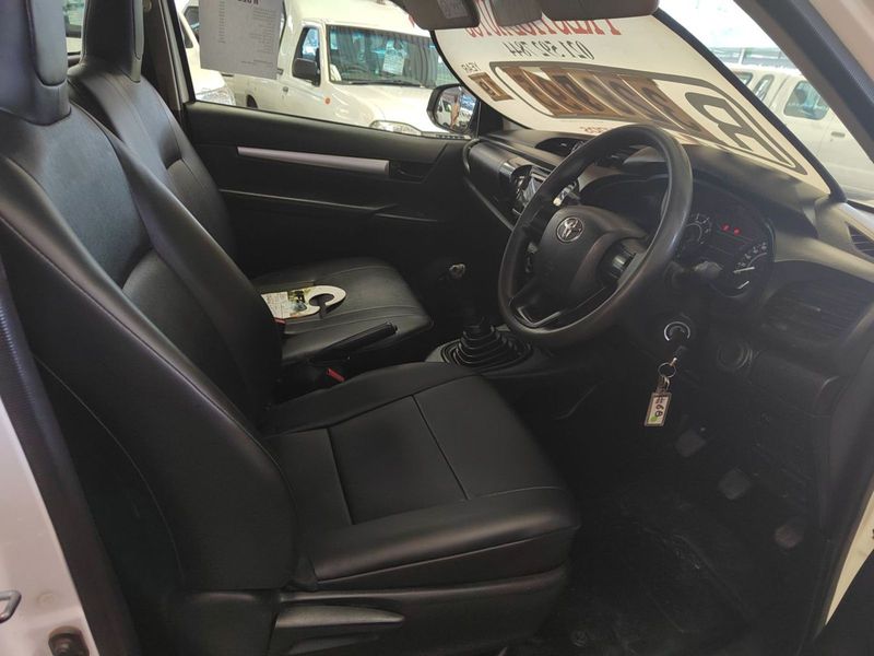 2019 Toyota Hilux 2.4 GD LWB with 156475kms at PRESTIGE AUTOS 021 592 7844
