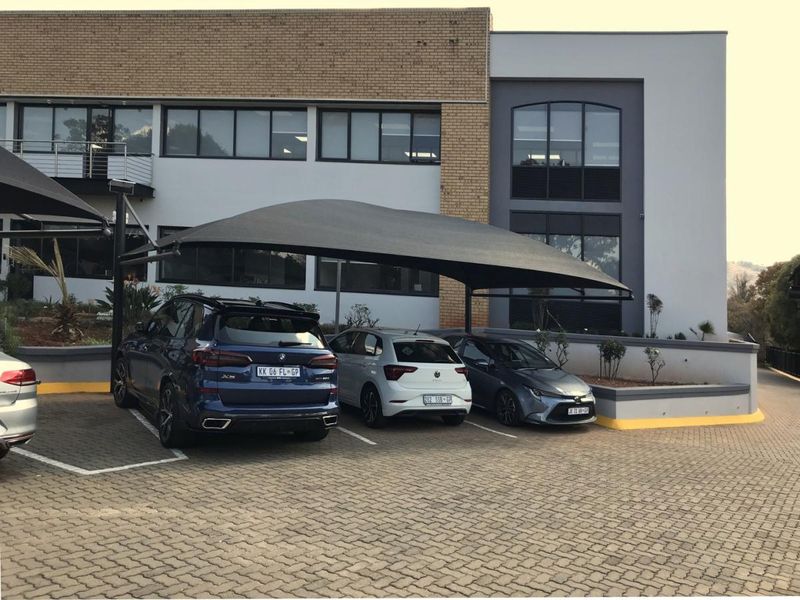 236 sqm Aesthetic A-Grade Office Space To Let in Bedfordview R125 p/sqm