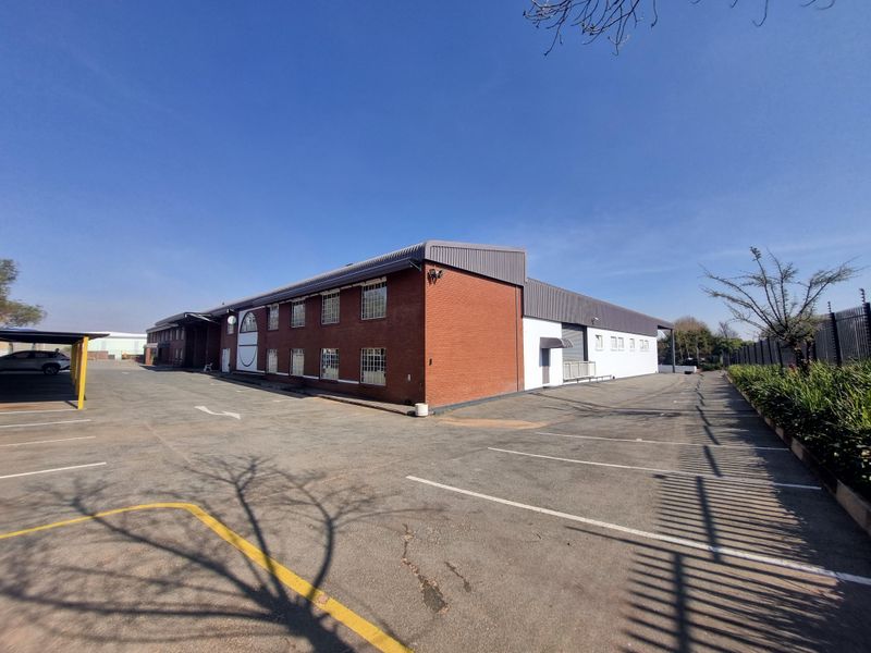Industrial Warehouse for Sale in Roodepoort