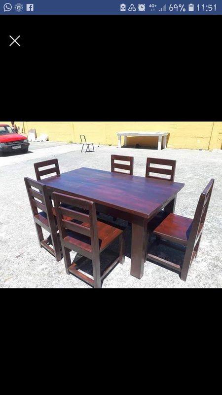 Neat and Nice Office Tables